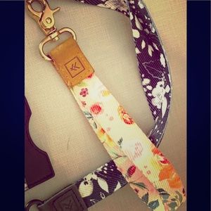 HOLD small thread wallets lanyard